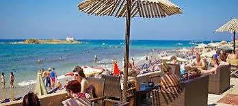 Front Hotel Malia